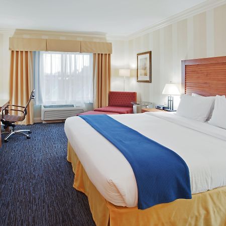 Holiday Inn Express Hotel & Suites Santa Cruz By Ihg Extérieur photo
