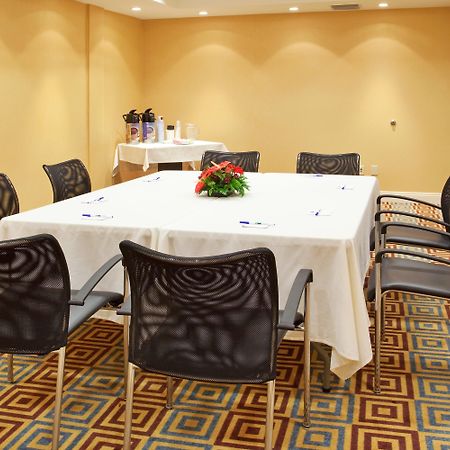 Holiday Inn Express Hotel & Suites Santa Cruz By Ihg Extérieur photo