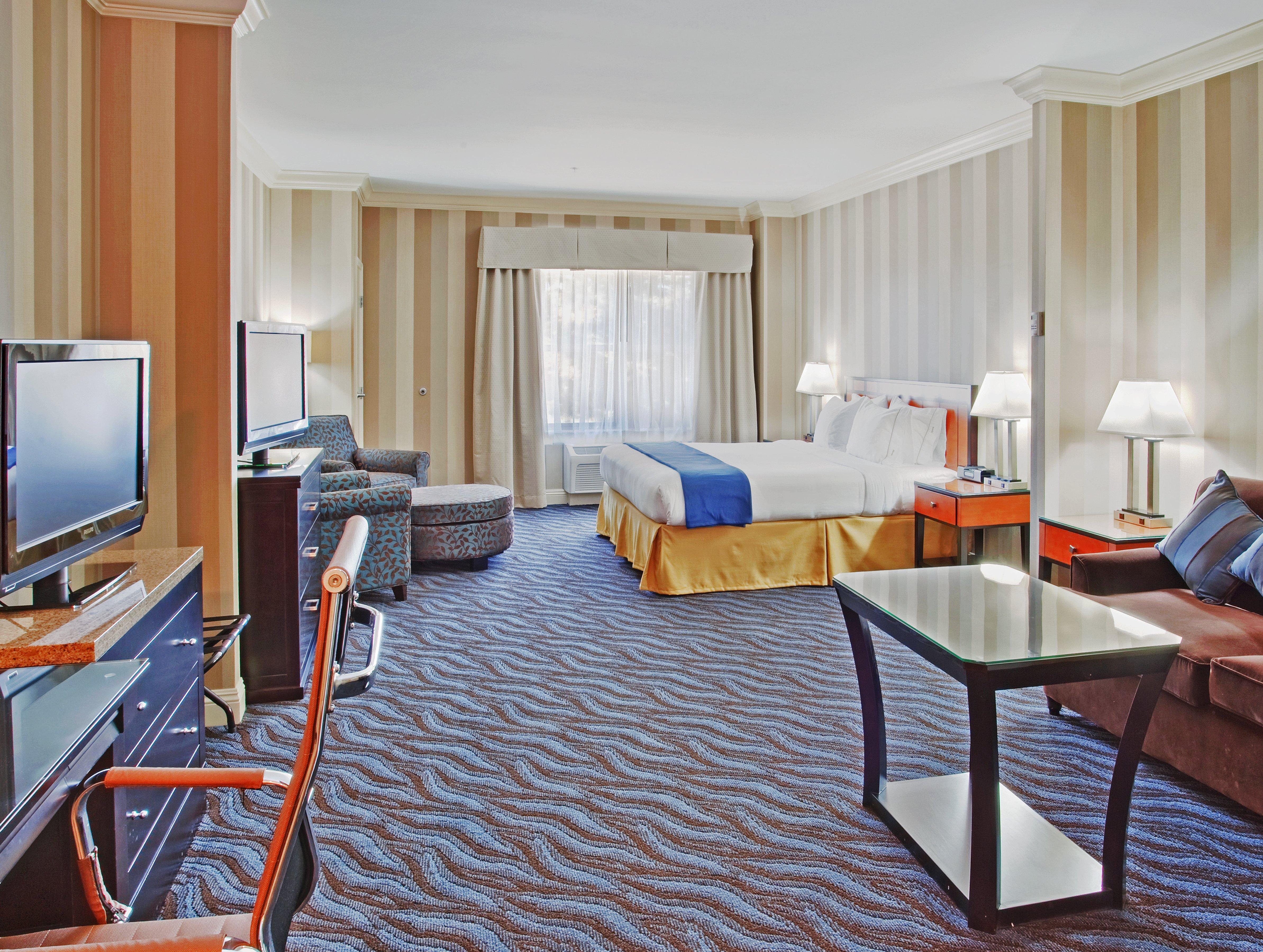 Holiday Inn Express Hotel & Suites Santa Cruz By Ihg Extérieur photo