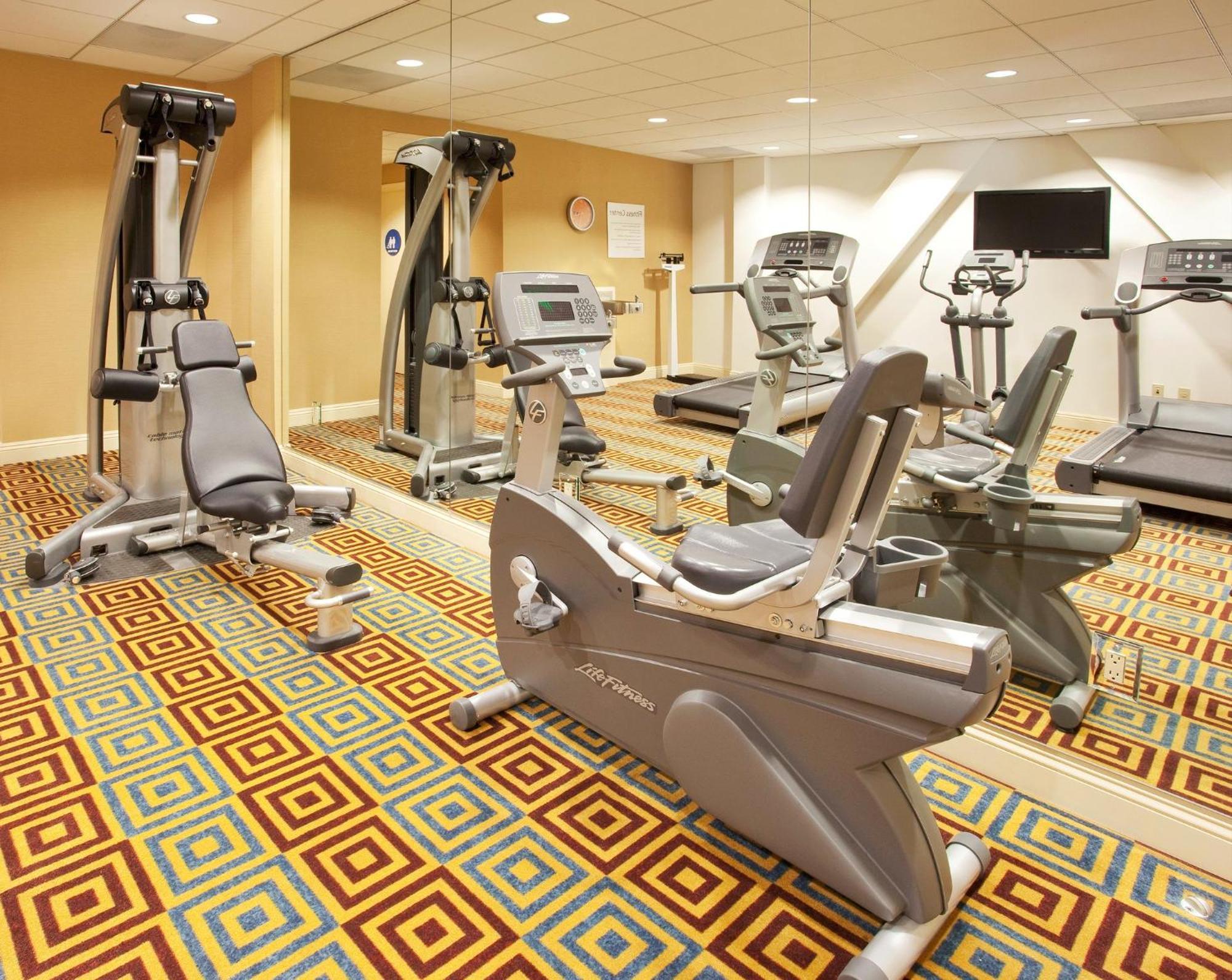 Holiday Inn Express Hotel & Suites Santa Cruz By Ihg Extérieur photo