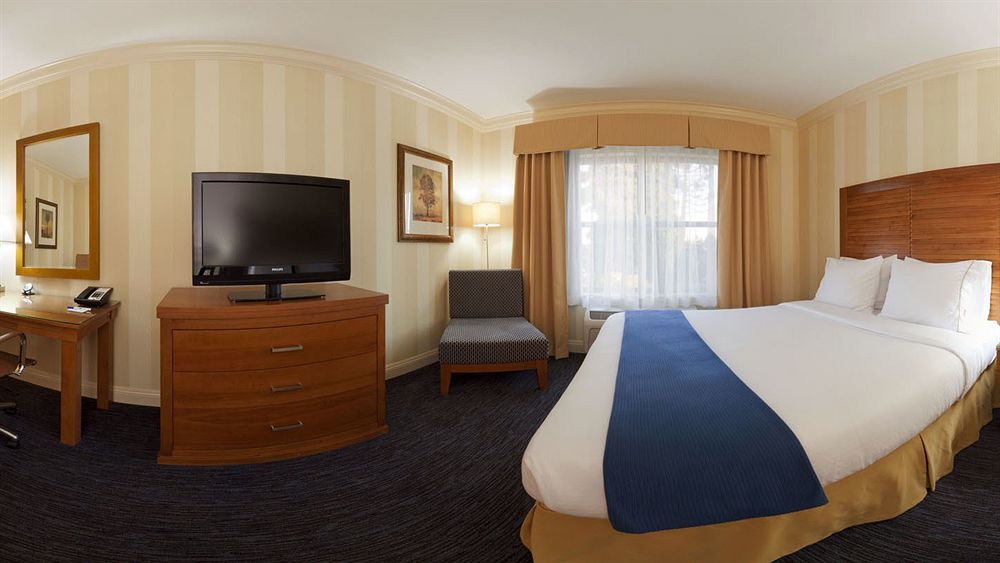 Holiday Inn Express Hotel & Suites Santa Cruz By Ihg Extérieur photo